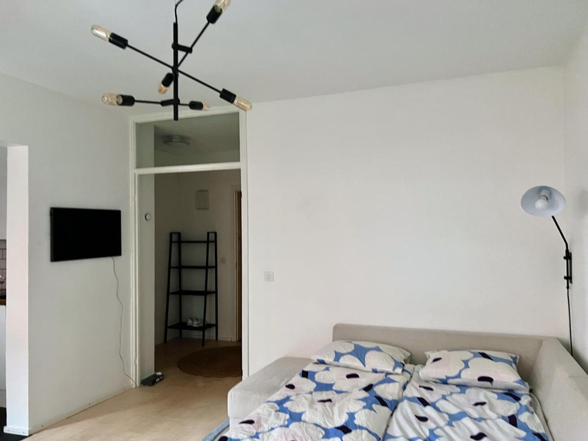 Oceanic & Trendy Two Bedroom Apartment With Free Parking Helsinki Extérieur photo